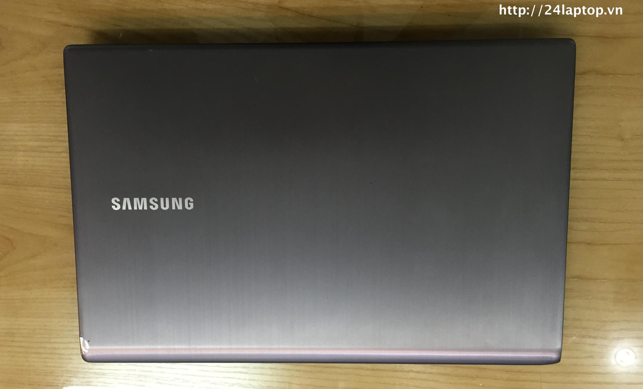 Samsung NP700_3.jpg